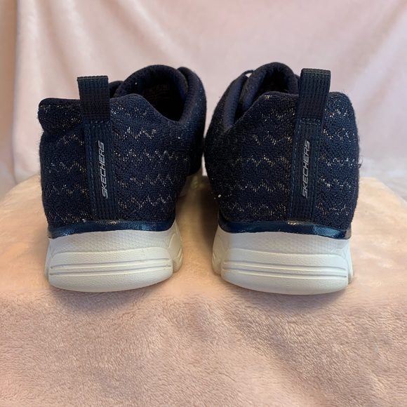 Skechers memory foam sneakers - Picture 4 of 5